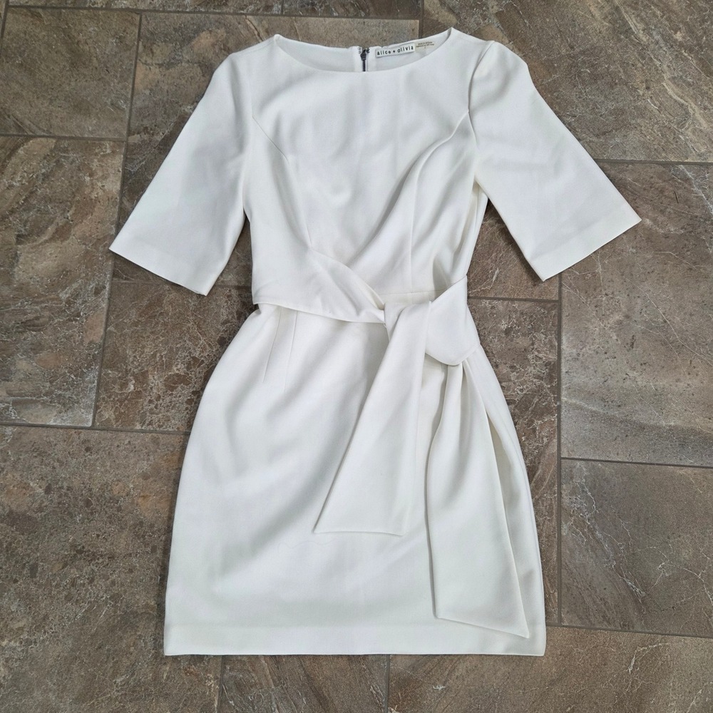 Alice + Olivia White Tie Waist Mini Dress Elbow Sleeve CC708213527 Size 2